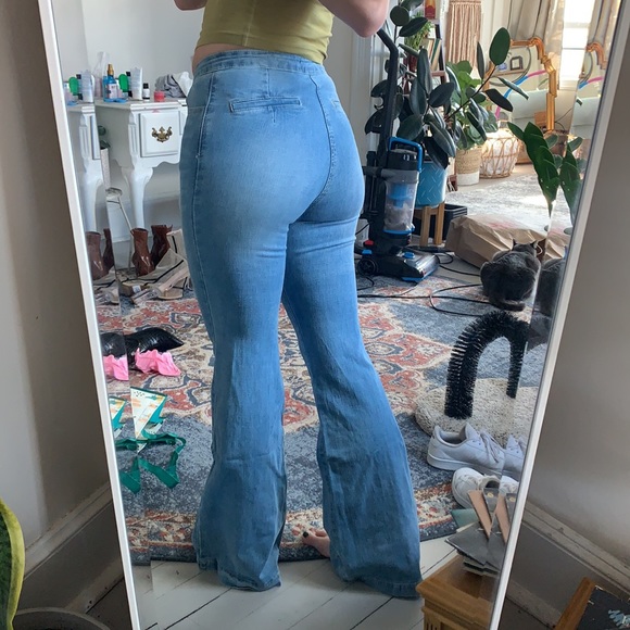 Jeans - Picture 2 of 3
